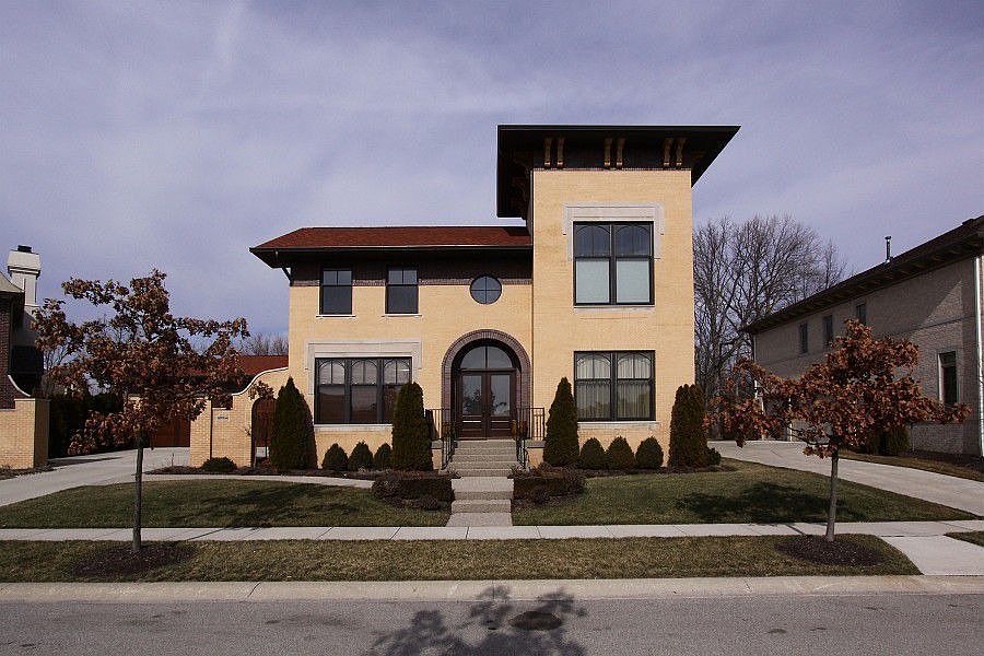 1st image of 6724 Beekman Pl W