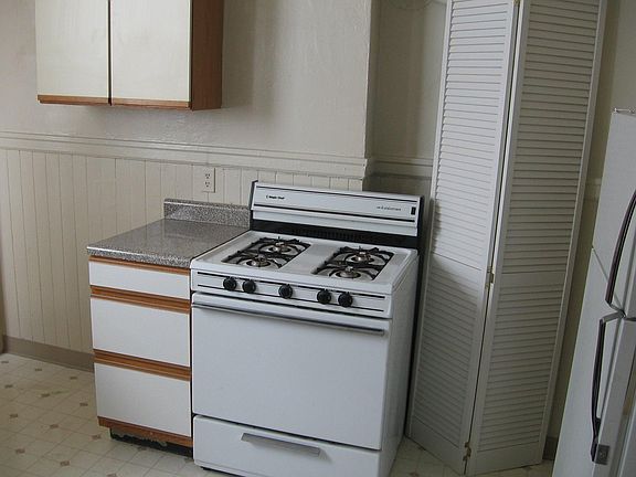 2nd image of 4003 24th St