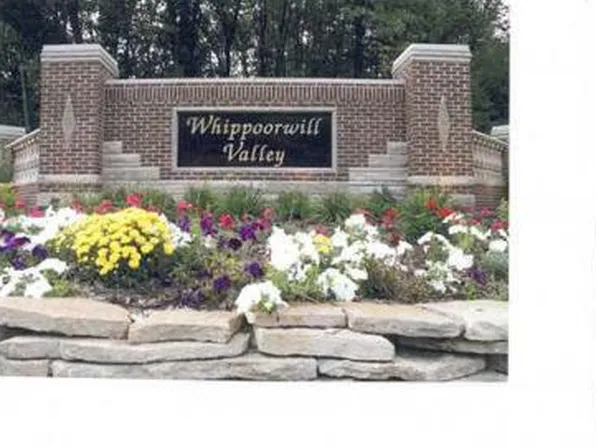 51218 Christian Dr, South Bend, IN 46628