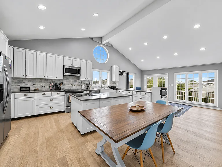 25A Ann Dr N — Photo 13