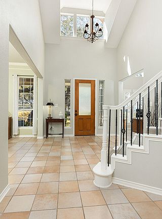 5th image of 2510 Fairfield Bend Dr