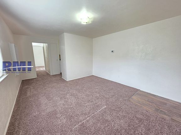 3rd image of 309 N Tacoma Ave #1