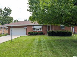 726 S Kickapoo Ln, Peoria, IL 61604