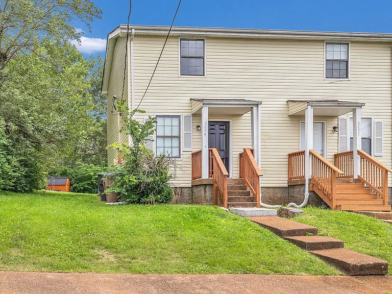 2439 Paulawood Dr — Photo 4