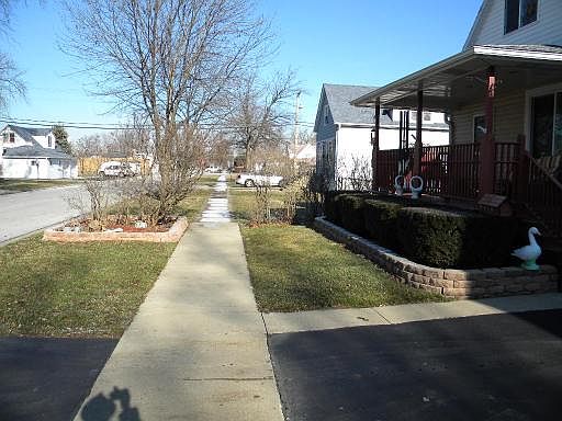4th image of 3423 S Wallace Ave