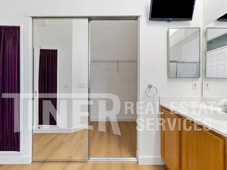 7401 Acorn Glen Loop — Photo 20