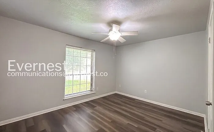 2005 Yorktown Ct S — Photo 15