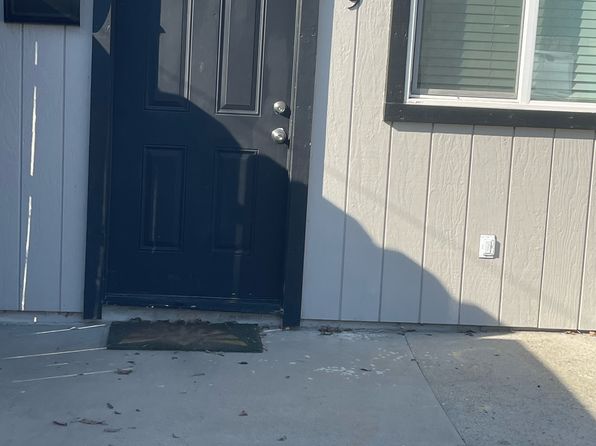 819 W Lake Ave