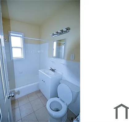 2936 Knox Pl SE #301 — Photo 2