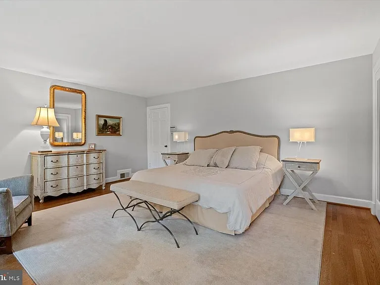 4838 Broad Branch Rd NW — Photo 16
