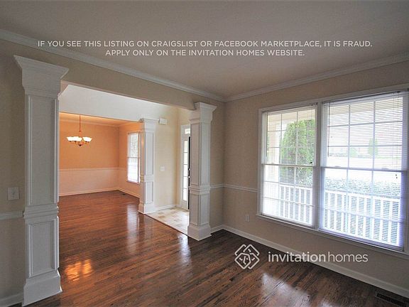 3rd image of 307 Oakwind Way