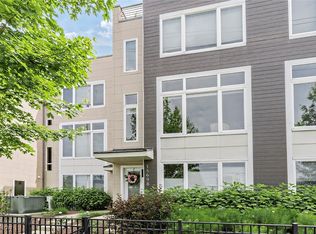1569 E 118th St APT B, Cleveland, OH 44106