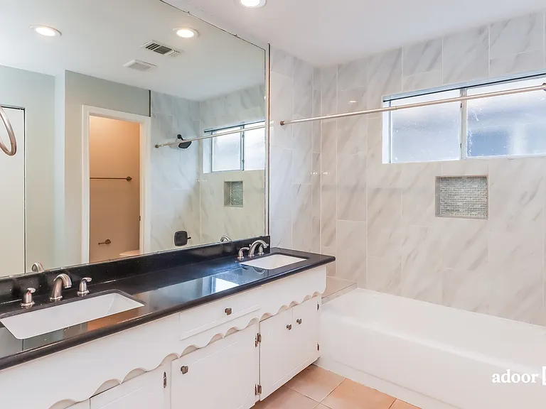 8119 Warren Rd — Photo 11