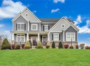 3013 Chimney Rock Ct, Coraopolis, PA 15108