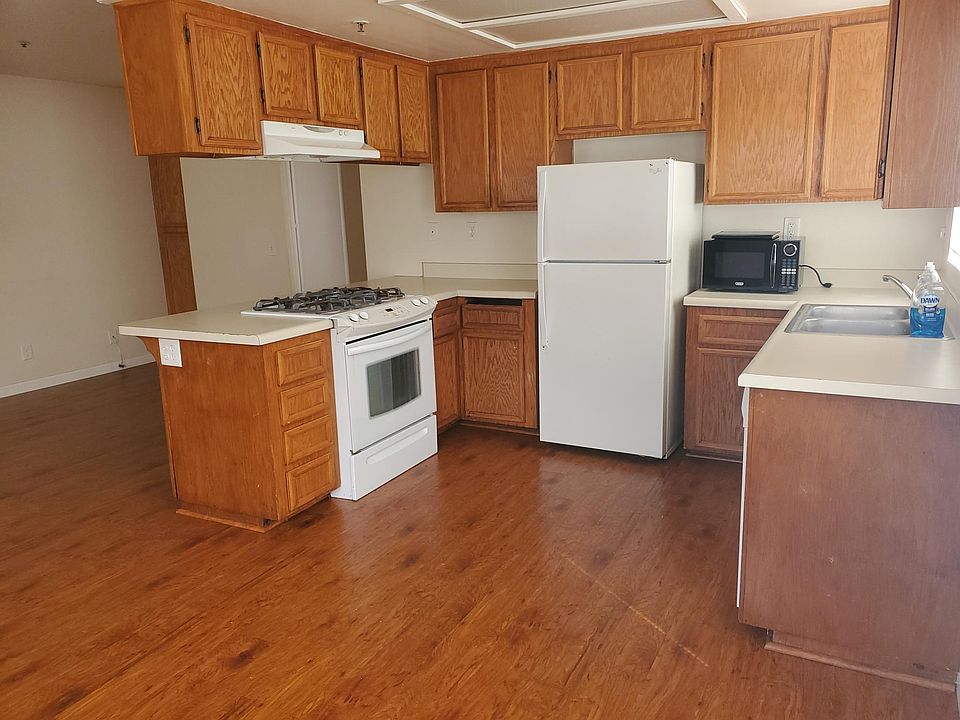 1st image of 3343 Orange St APT 3