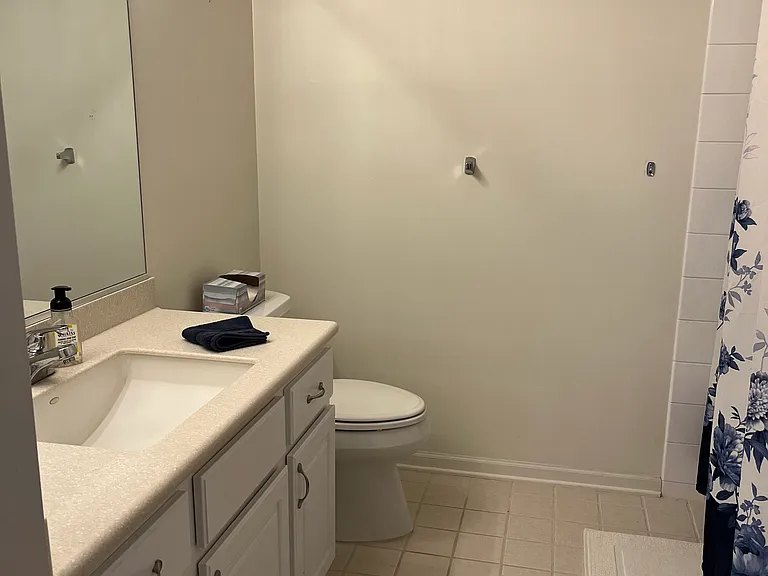 3872 S Lake Dr #402 — Photo 13