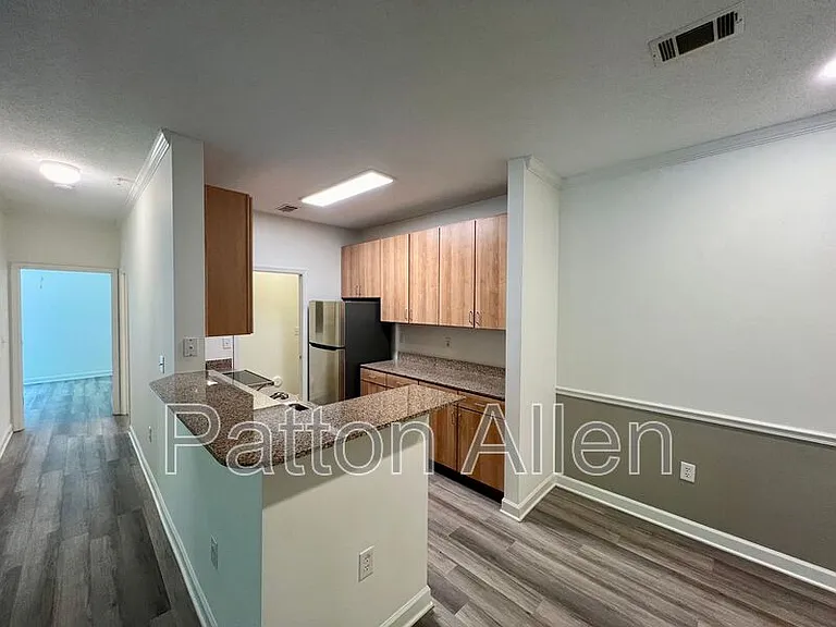 2000 Olde Eastwood Village Blvd #106 — Photo 8