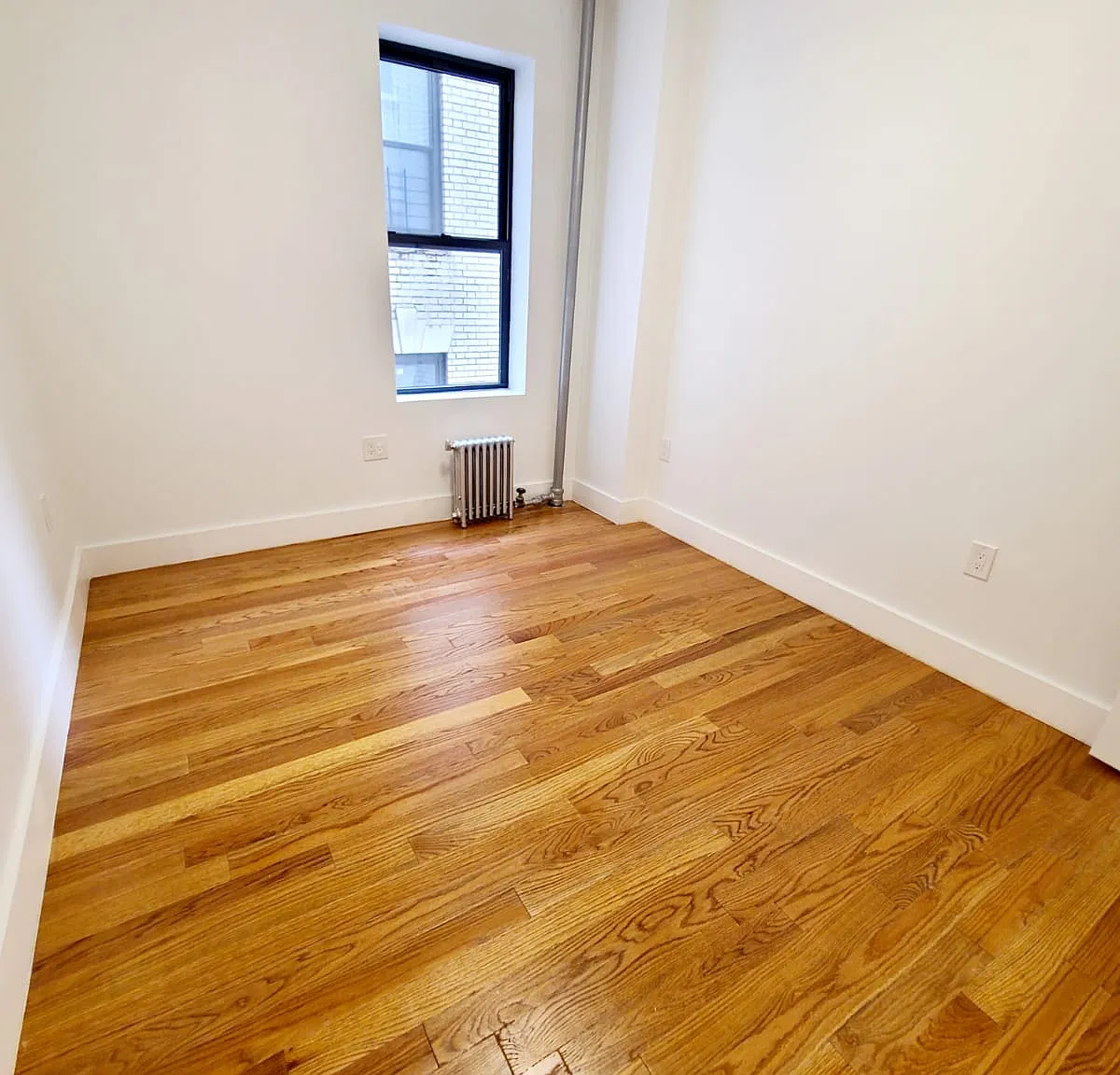 3 bed, $3,400 — Photo 4