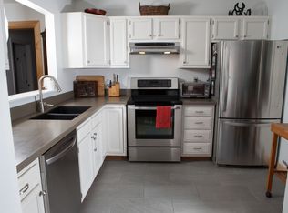 49 Bluff Ct, S Burlington, VT 05403