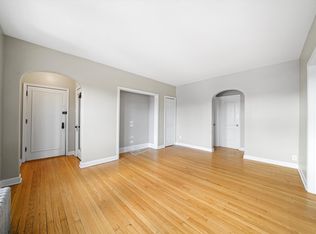 316 Sherman Ave #R2-3E, Evanston, IL 60202