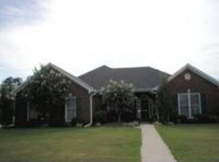 2925 Lenox Dr SW, Decatur, AL 35603