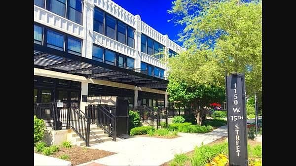 1st image of 1150 W 15th St Unit 305
