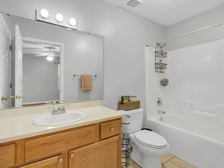 241 Dixie Dr #105-5 — Photo 10