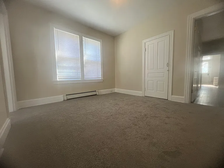 middle room
