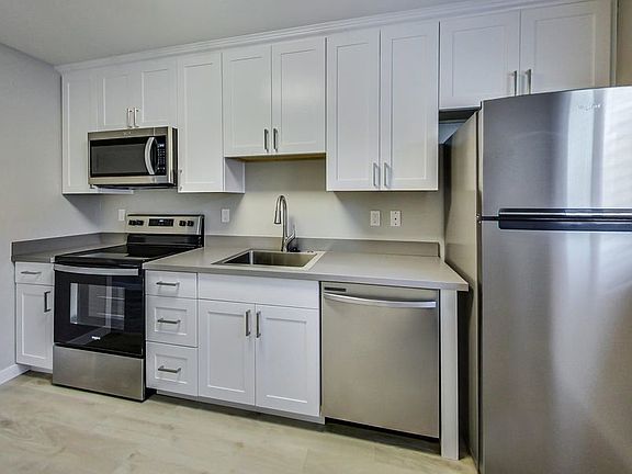 3rd image of 1550 Ebener St #7