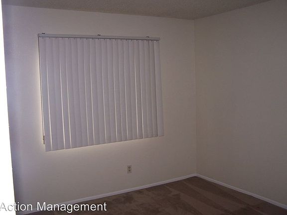 5th image of 22 E Market St APT A