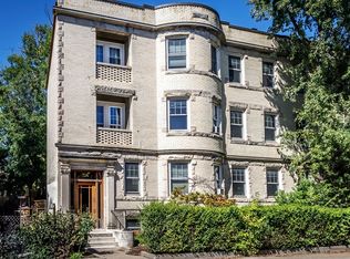 58 Pleasant St APT 3, Brookline, MA 02446