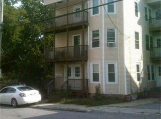 429 2nd Ave #1, Woonsocket, RI 02895
