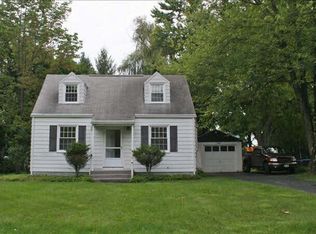 20 Kinderhook Dr, Poughkeepsie, NY 12603