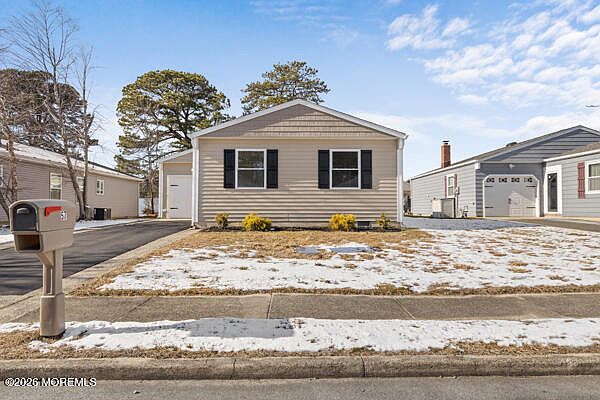 1st image of 57 Innsbruck Drive