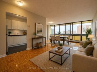 470 Sentinel Rd #808, Toronto, ON M3J 1V6