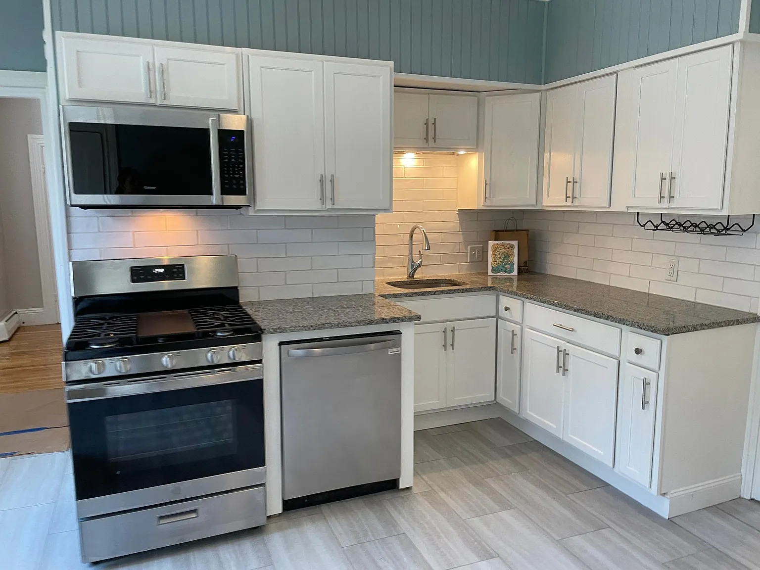 3 bed, 1237 sqft, $3,000 — Photo 3