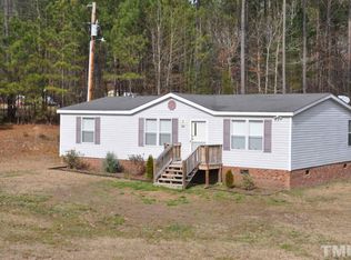 687 E Forest Oaks Dr, Sanford, NC 27330