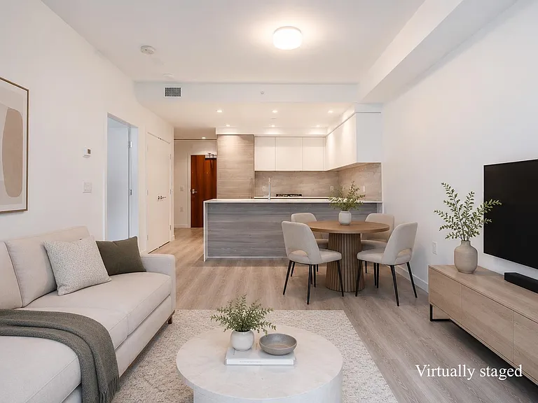 680 Quayside Dr #605 — Photo 11