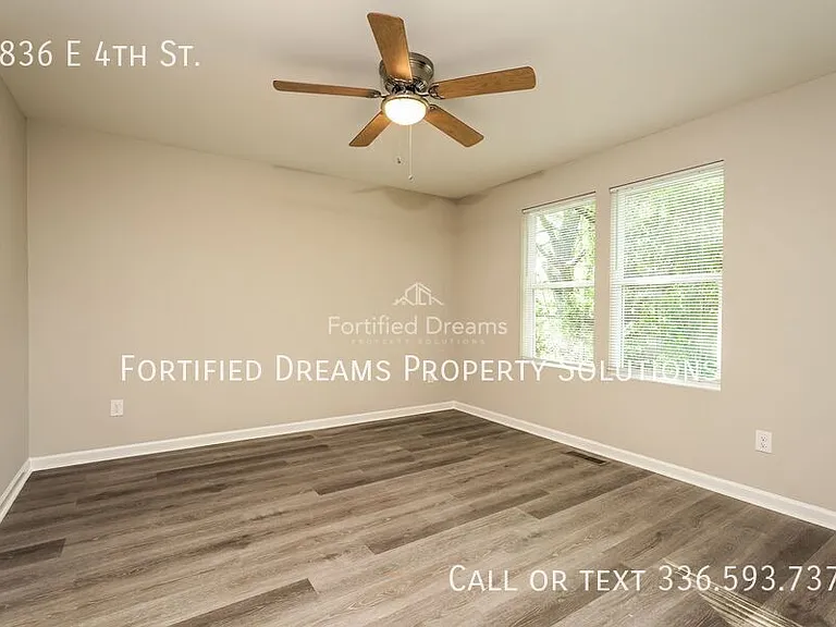 1836 E 4th St — Photo 13
