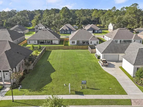 12734 Solemn Oaks Ave, Baton Rouge, LA 70818