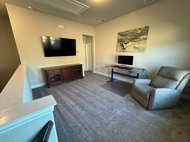 1304 Torrent Dr — Photo 9