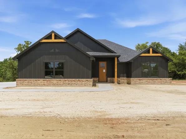 105 Graystone Dr, Weatherford, TX 76088