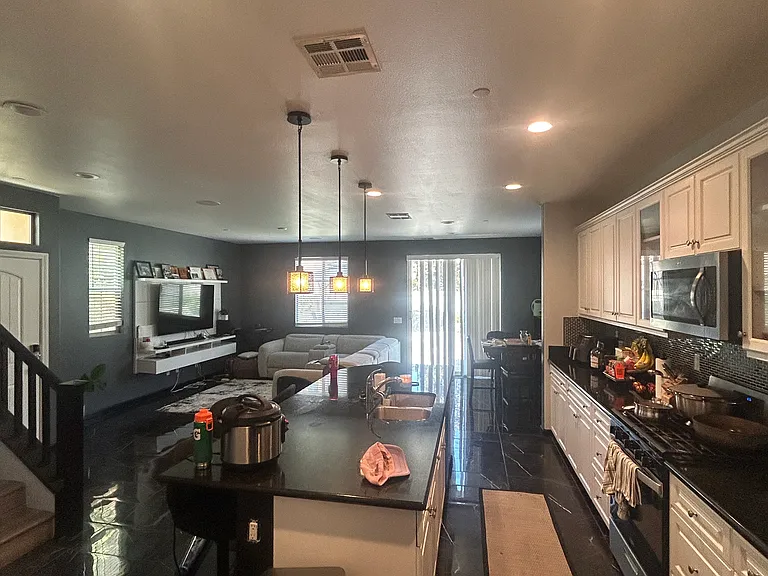 31542 Alicante Loop — Photo 3