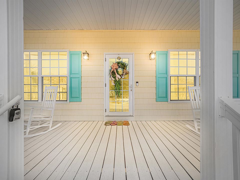 2009 Hillside Dr. S, North Myrtle Beach, SC 29582 | MLS #2604298