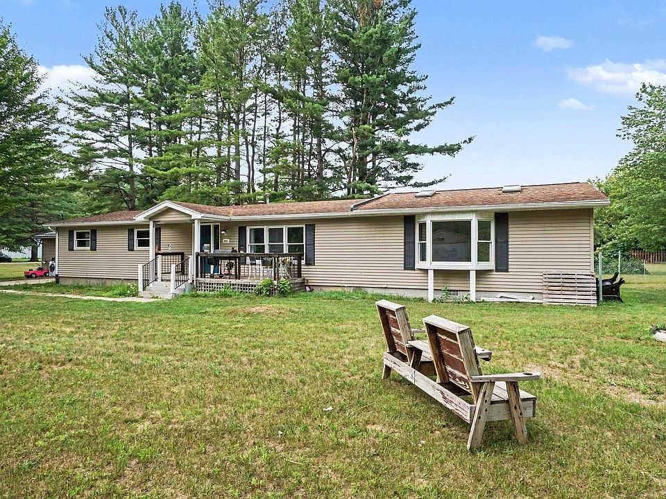 1st image of 3989 S Foster Rd