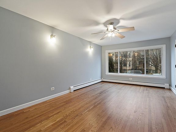 2nd image of 2444 N Saint Louis Ave #1