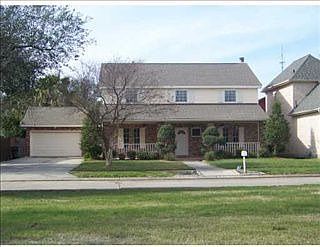 5th image of 3825 Lennox Blvd