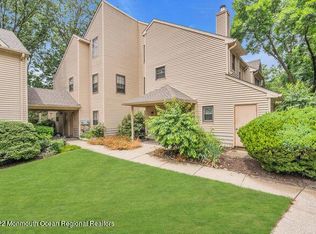 255 Azalea Cir, Jackson, NJ 08527