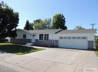 540 Sunset St, Saint Anthony, ID 83445