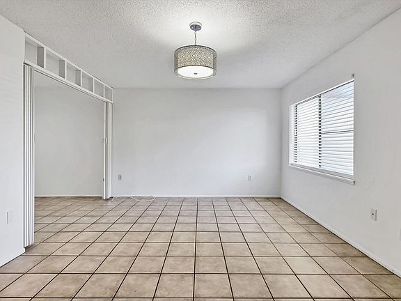 5th image of 1203 68th Avenue Dr W #15